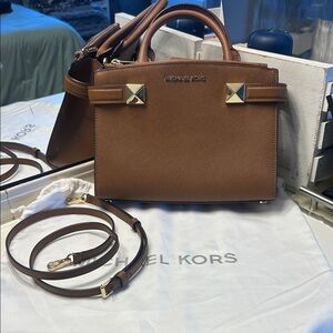 Michael Kors Handbag with Gold Details